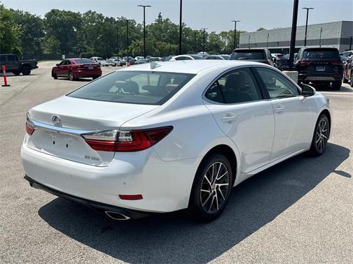 2016 Lexus ES 350 Base
