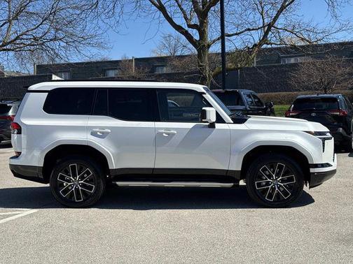 Eminent White Pearl 2026 Lexus GX 550 Premium+