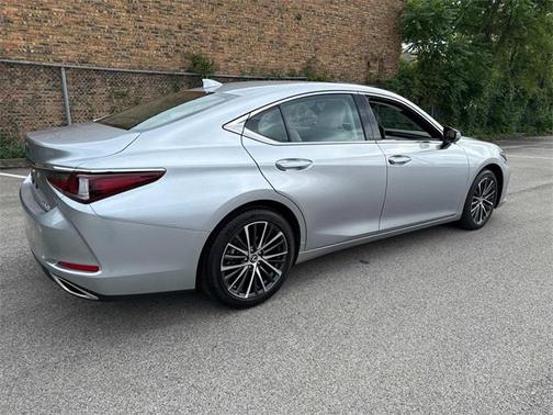2025 Lexus ES 350 Premium
