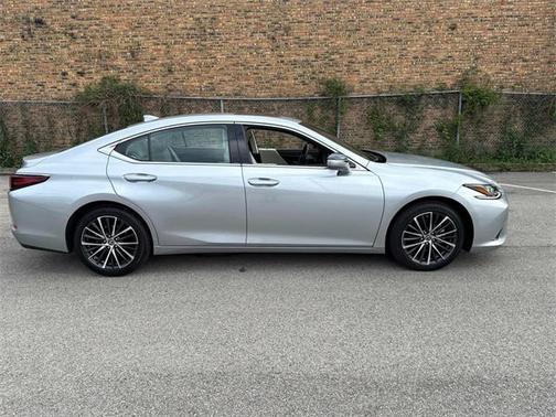 2025 Lexus ES 350 Premium