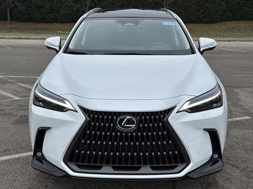 2026 Lexus NX 450h+ Luxury