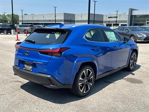 2025 Lexus UX 300h Premium