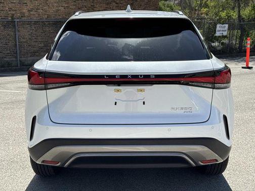 Eminent White Pearl 2025 Lexus RX 350 Luxury