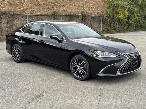 2023 Lexus ES 350 Base