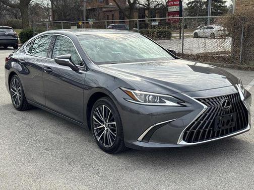 2022 Lexus ES 350 Base