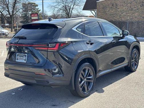 2026 Lexus NX 450h+ Luxury