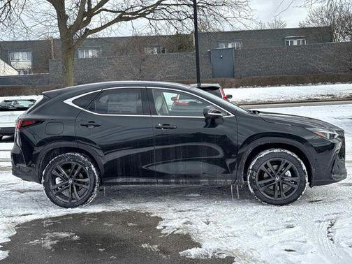 2026 Lexus NX 450h+ Luxury