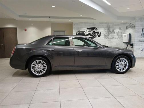 2014 Chrysler 300 S