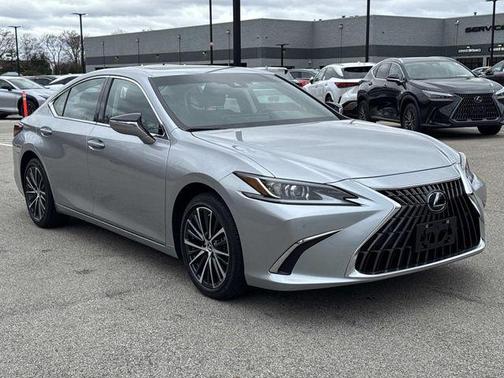 2025 Lexus ES 350 Base