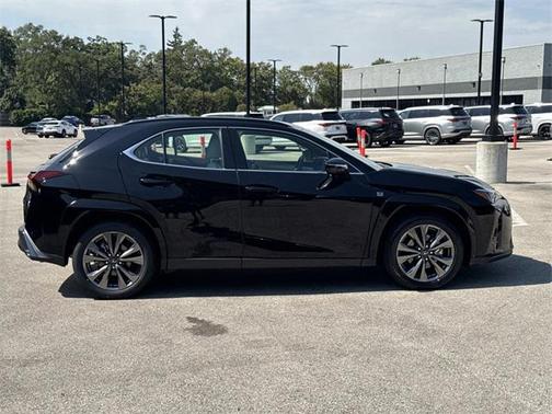 2025 Lexus UX 300h F SPORT Handling
