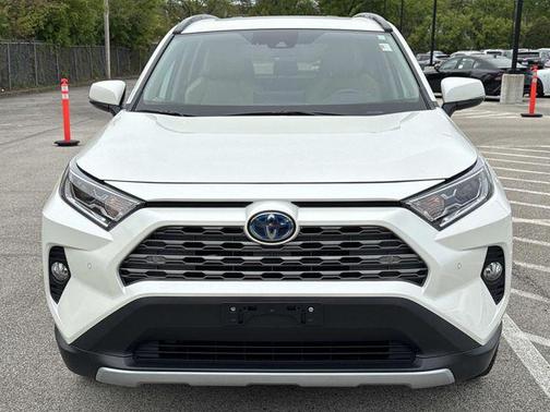 Blizzard Pearl 2019 Toyota RAV4 Hybrid Limited