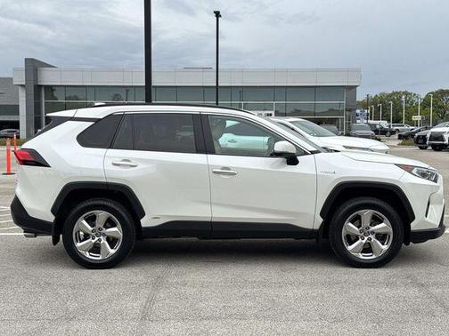 Blizzard Pearl 2019 Toyota RAV4 Hybrid Limited