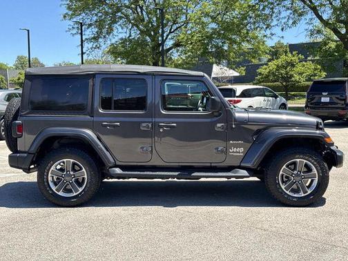 Sting-Gray Clearcoat 2018 Jeep Wrangler Unlimited Sahara
