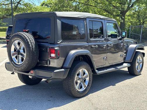 Sting-Gray Clearcoat 2018 Jeep Wrangler Unlimited Sahara