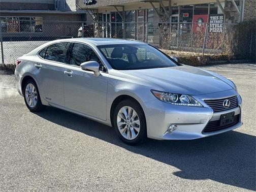 2013 Lexus ES 300h Base