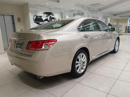 2010 Lexus ES 350 Base