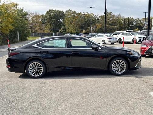 2025 Lexus ES 350 Luxury