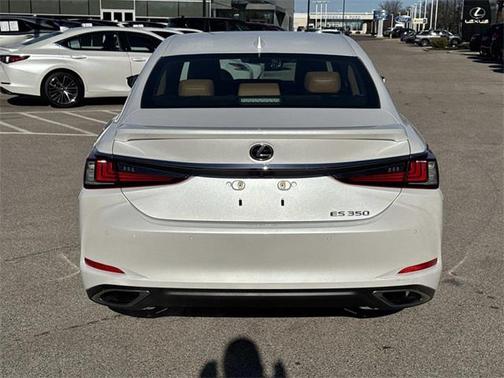 2024 Lexus ES 350 Premium