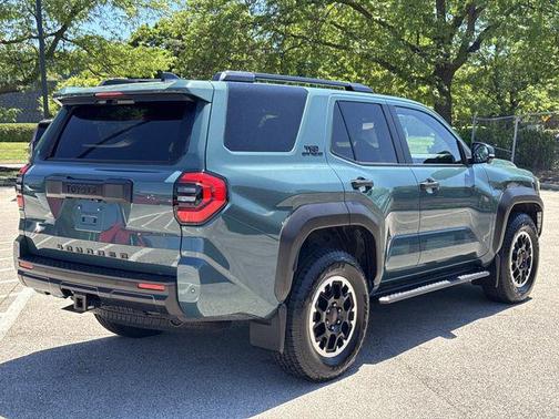 Everest 2025 Toyota 4Runner TRD Off Road Premium