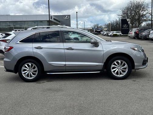 Lunar Silver Metallic 2018 Acura RDX Technology Package