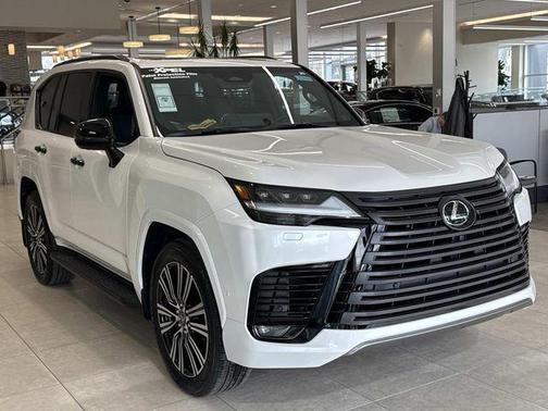 Eminent White Pearl 2026 Lexus LX 700h Luxury