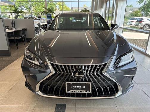 2023 Lexus ES 350 Base