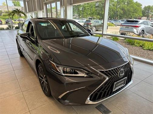 2023 Lexus ES 350 Base