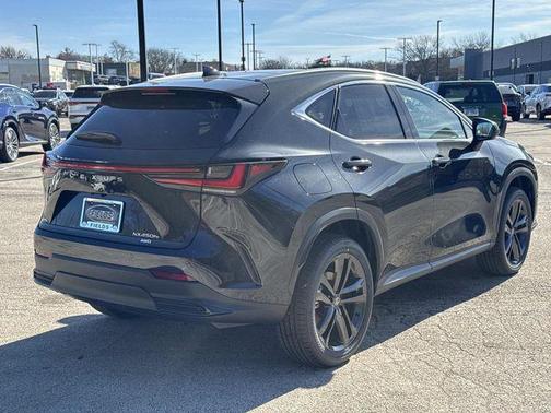 2026 Lexus NX 450h+ Luxury