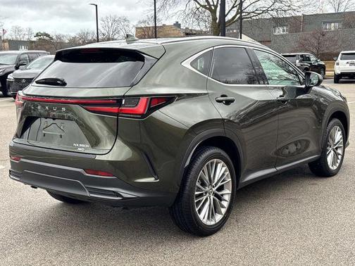 2025 Lexus NX 350h Premium