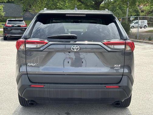 Magnetic Gray Metallic 2022 Toyota RAV4 XLE Premium