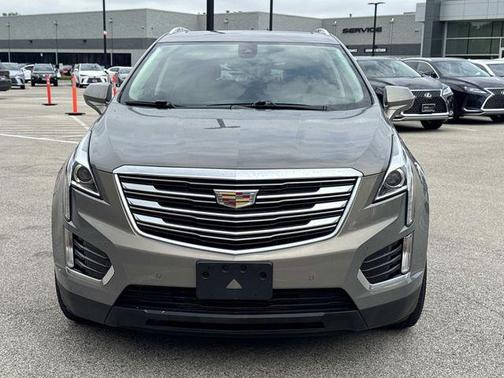 Gray 2018 Cadillac XT5 Luxury