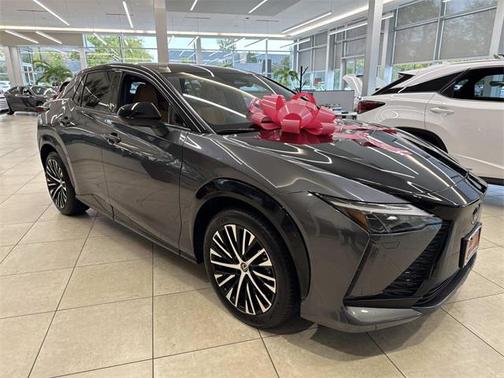 2024 Lexus RZ 450e Premium