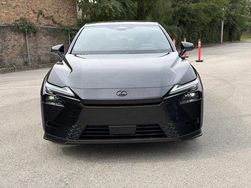 Caviar 2026 Lexus ES 350h Premium+
