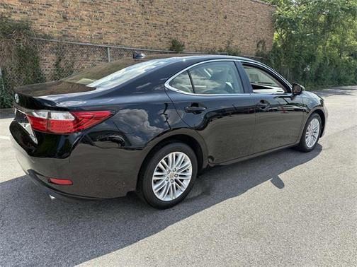 2015 Lexus ES 350 Crafted Line