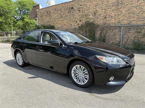 2015 Lexus ES 350 Crafted Line