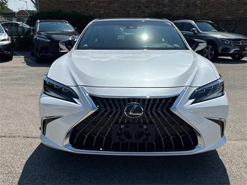 2025 Lexus ES 350 Ultra Luxury