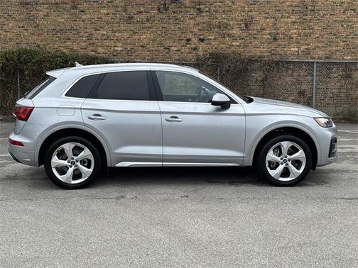 2021 Audi Q5 45 Premium Plus
