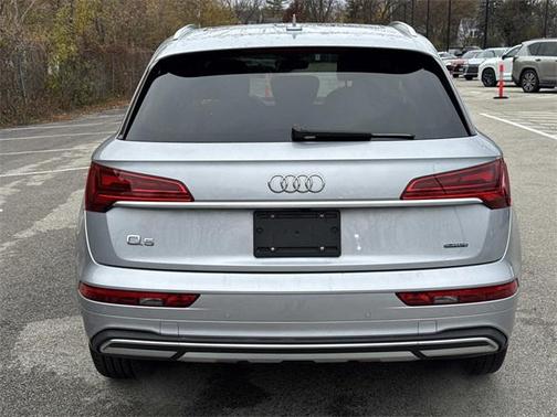 2021 Audi Q5 45 Premium Plus