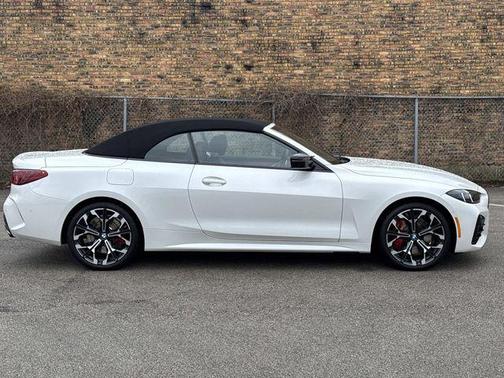 2025 BMW M440 i xDrive