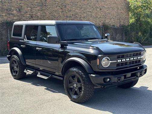 2024 Ford Bronco Black Diamond