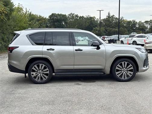 2025 Lexus LX 600 Luxury