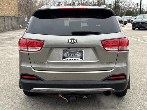 Gray 2016 Kia Sorento EX