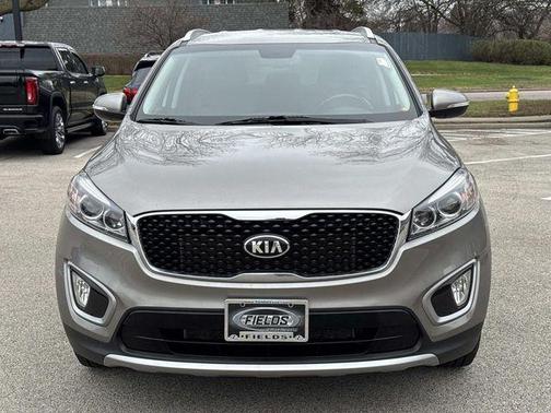 Gray 2016 Kia Sorento EX