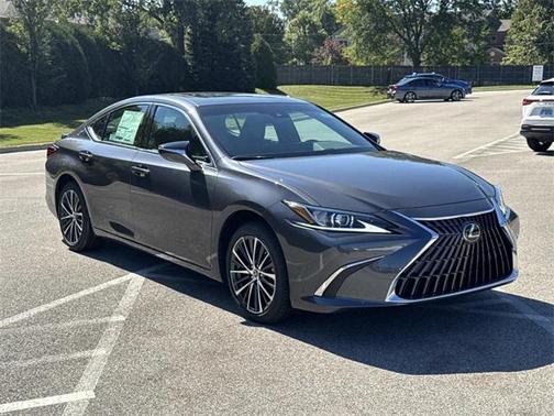 2025 Lexus ES 300h Base