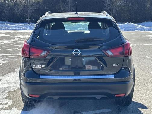 2017 Nissan Rogue Sport SV