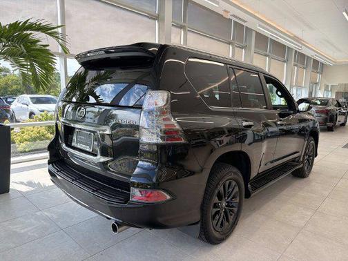 Black 2023 Lexus GX 460 Premium