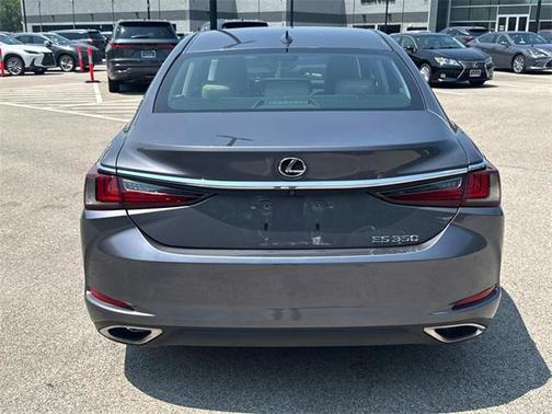 2019 Lexus ES 350 Base
