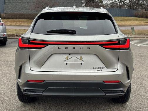 2026 Lexus NX 350h Premium