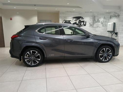 2022 Lexus UX 250h Base