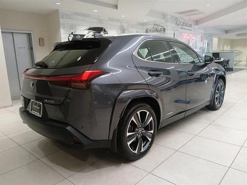 2022 Lexus UX 250h Base
